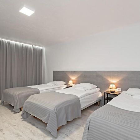 Happyinn Rooms คอนัส ภายนอก รูปภาพ