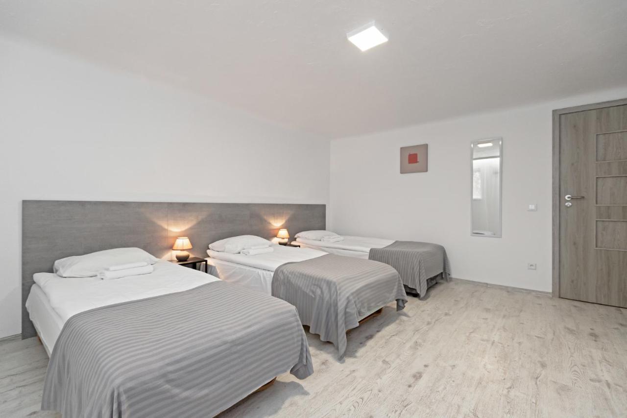 Happyinn Rooms คอนัส ภายนอก รูปภาพ