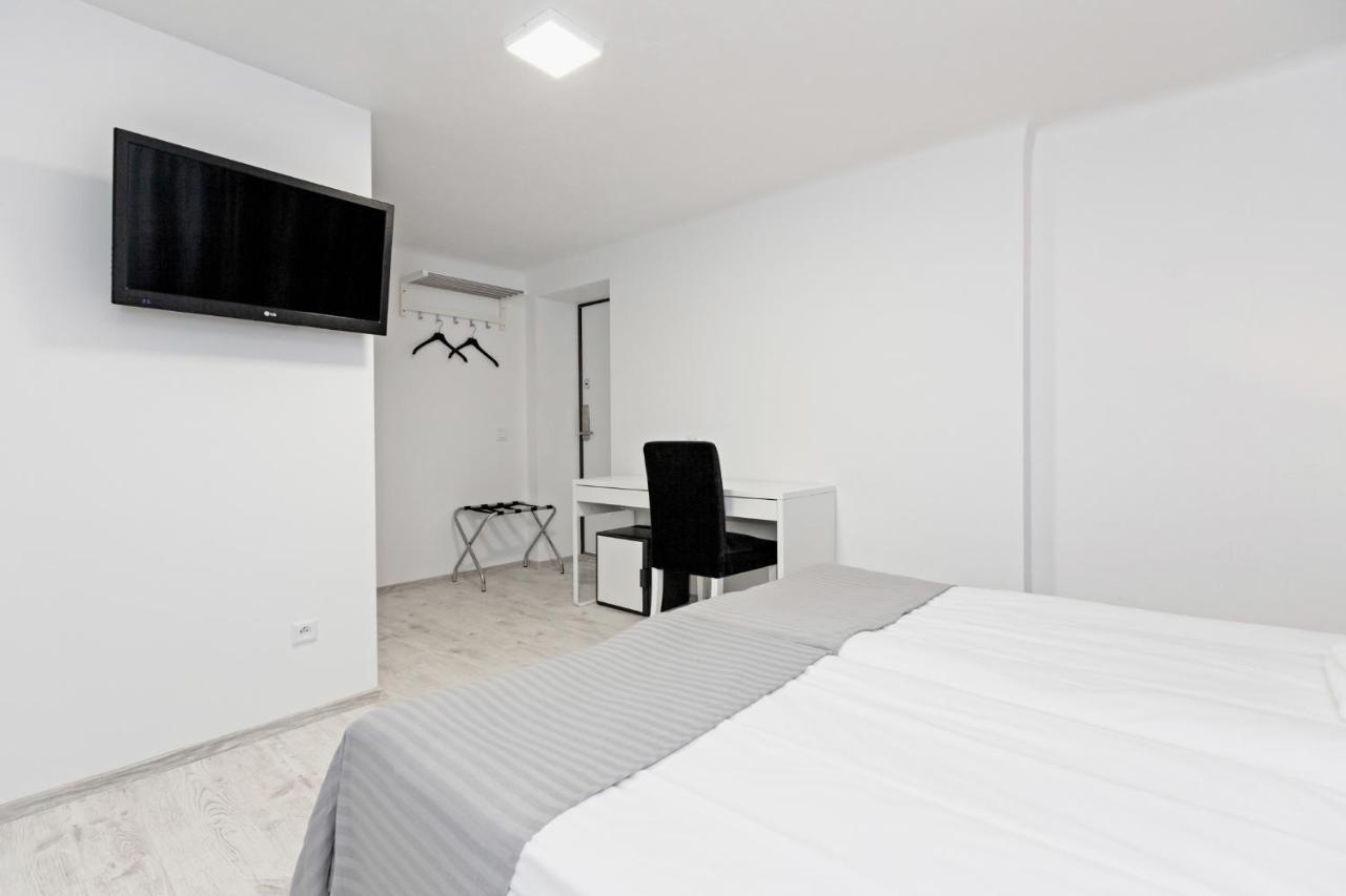 Happyinn Rooms คอนัส ภายนอก รูปภาพ