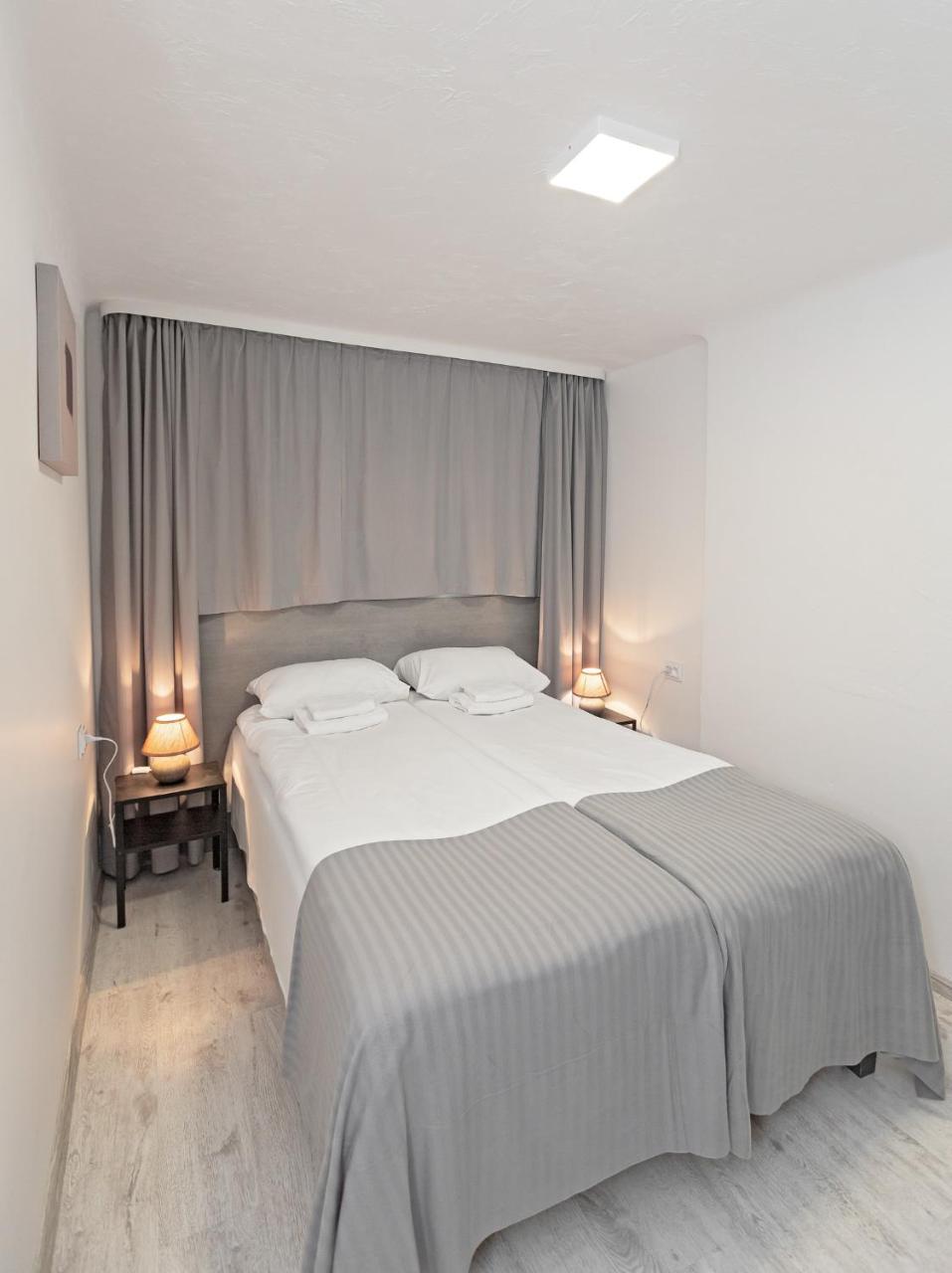 Happyinn Rooms คอนัส ภายนอก รูปภาพ